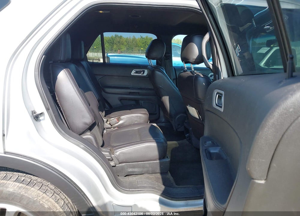 2015 FORD EXPLORER VIN: 1FM5K7D8XFGA84607