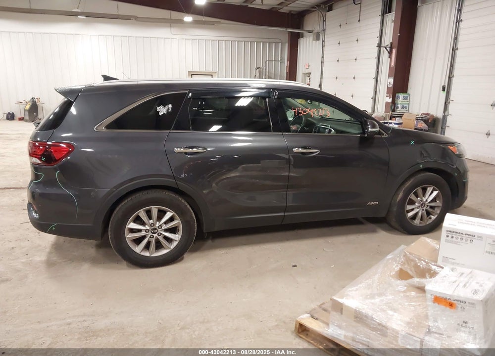 2019 KIA SORENTO VIN: 5XYPGDA30KG452389