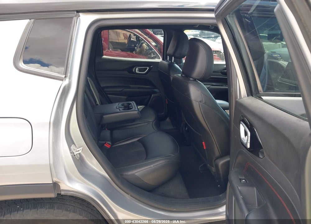 2024 JEEP COMPASS VIN: 3C4NJDDN4RT596875