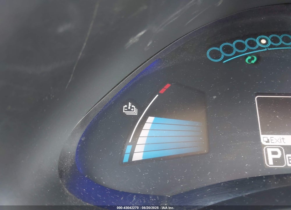 2015 NISSAN LEAF VIN: 1N4AZ0CP3FC319831