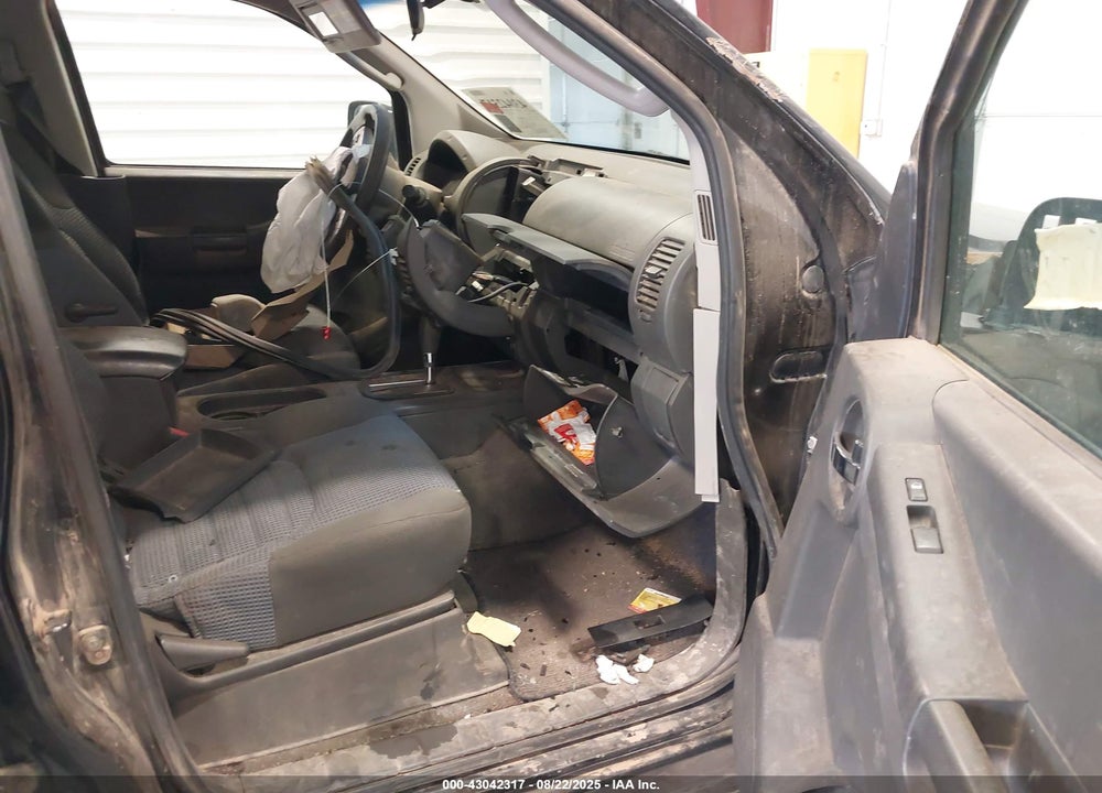 2005 NISSAN XTERRA OFF ROAD VIN: 5N1AN08W75C618383