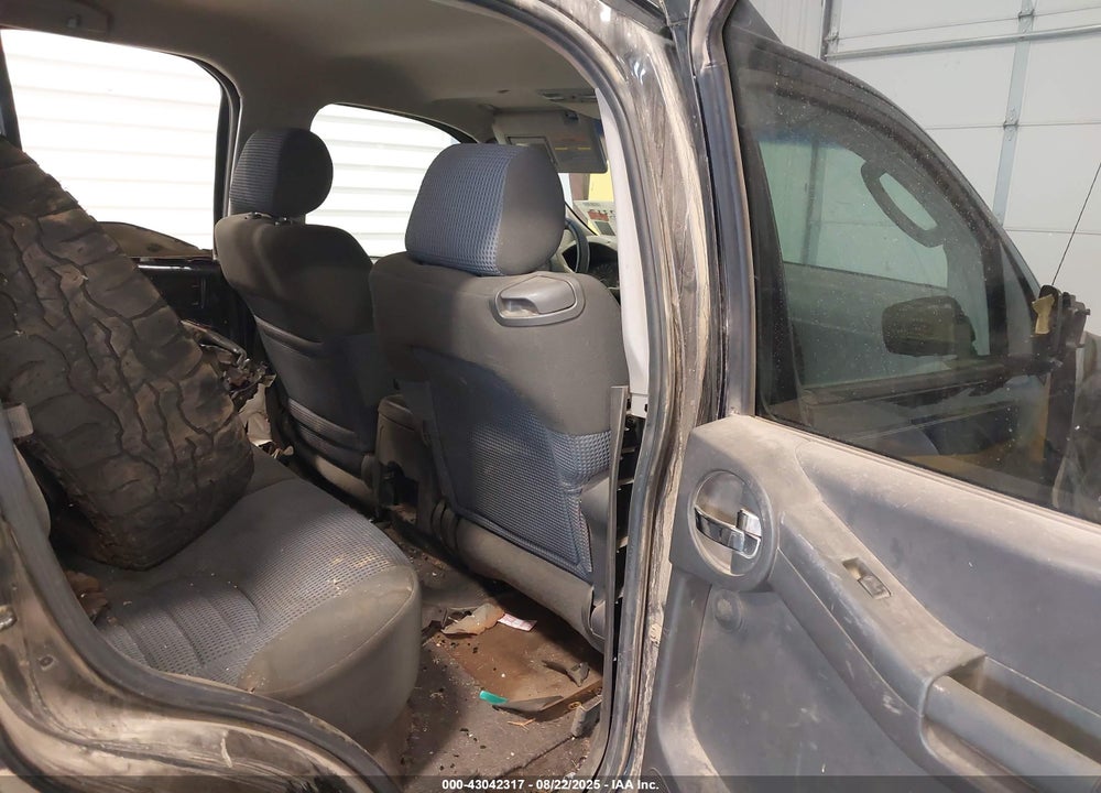 2005 NISSAN XTERRA OFF ROAD VIN: 5N1AN08W75C618383
