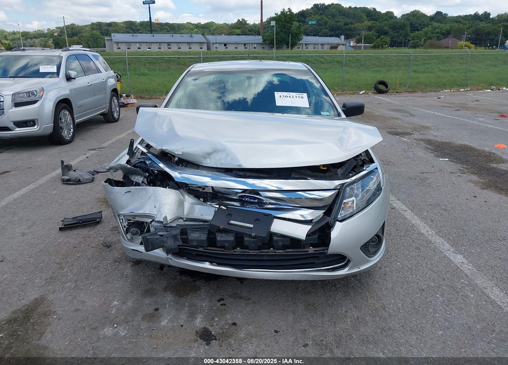 2010 FORD FUSION VIN: 3FAHP0HA7AR275383