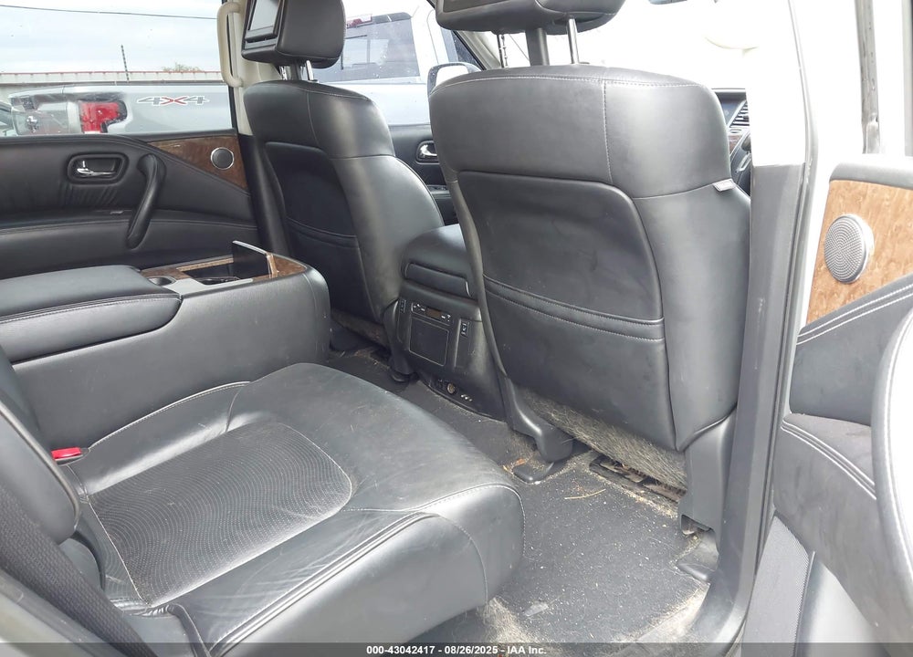 2016 INFINITI QX80 VIN: JN8AZ2NE1G9122404