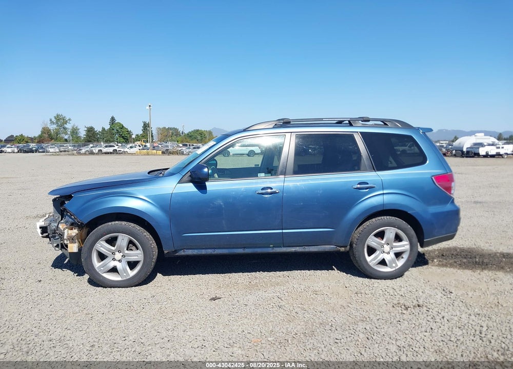 2009 SUBARU FORESTER VIN: JF2SH63619H717334