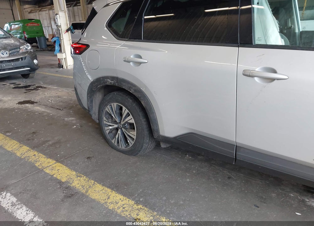 2021 NISSAN ROGUE SV FWD VIN: 5N1AT3BA9MC707455