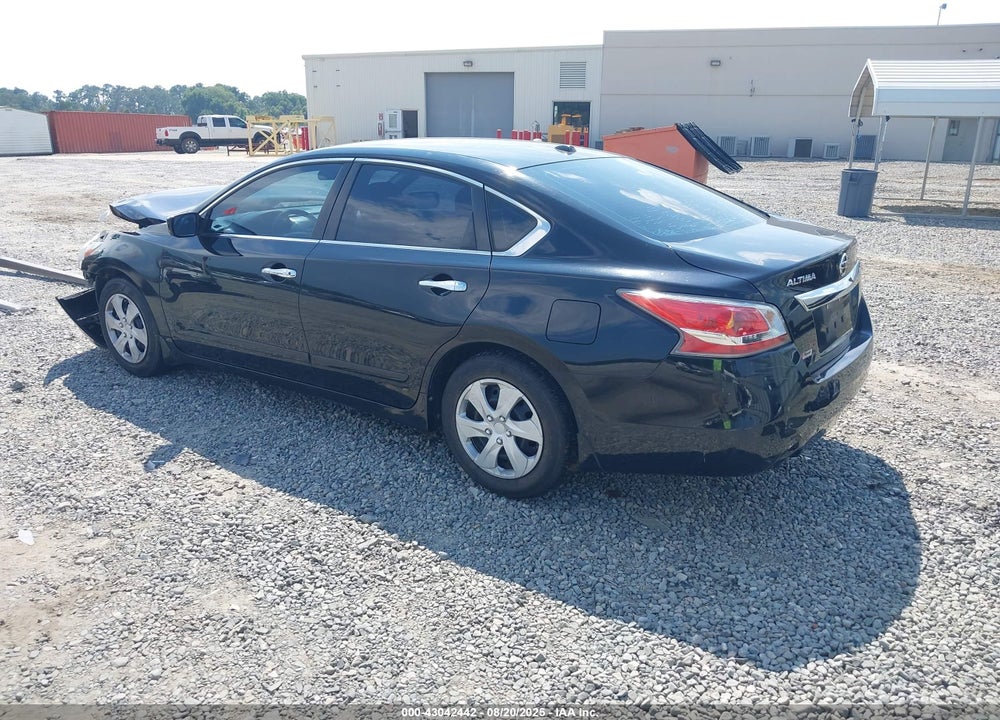 2015 NISSAN ALTIMA VIN: 1N4AL3AP1FN879082