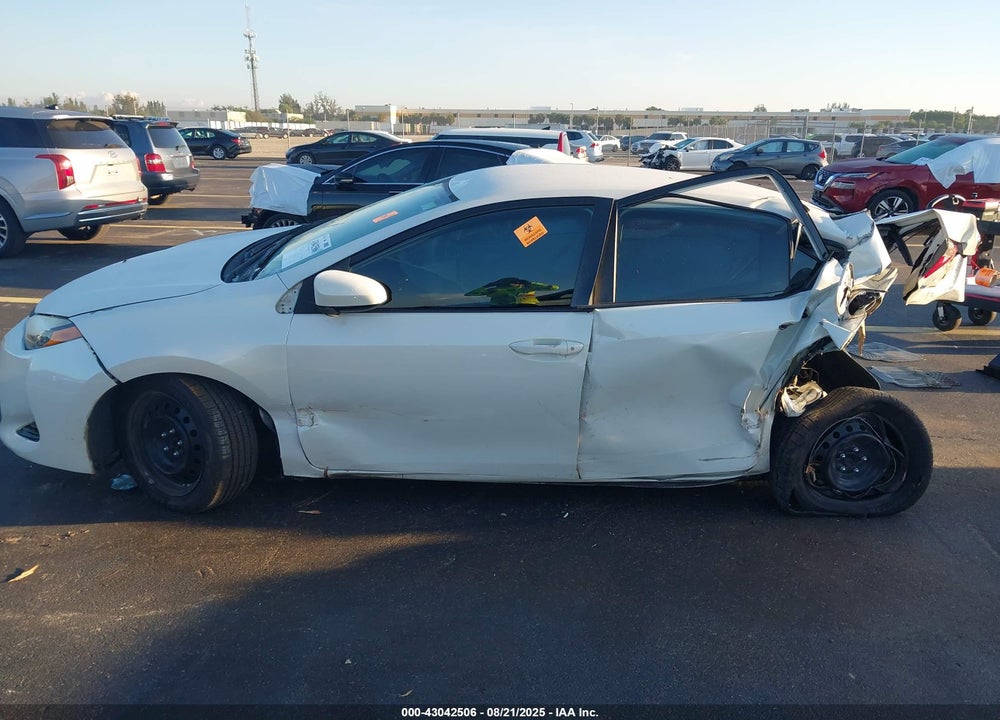 2019 TOYOTA COROLLA VIN: 5YFBURHE2KP938608