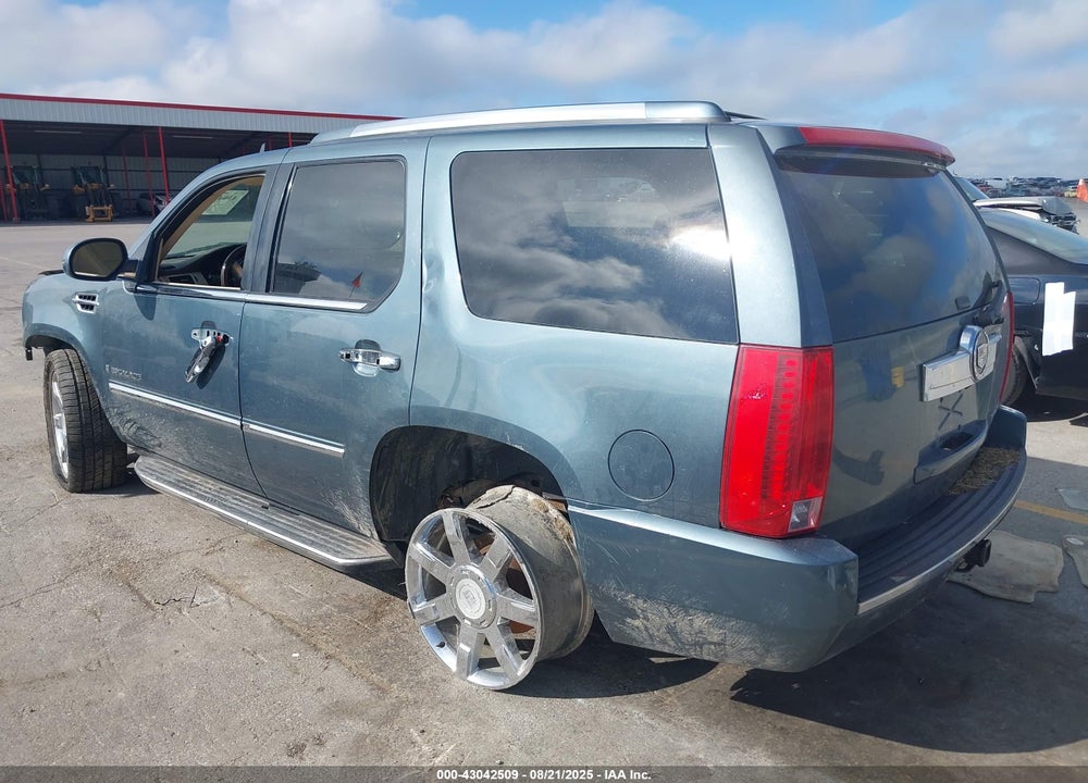 2008 CADILLAC ESCALADE VIN: 1GYFK63848R246429