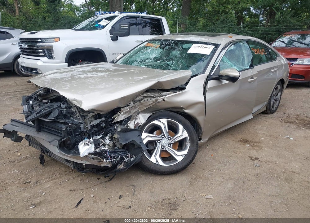 2018 HONDA ACCORD VIN: 1HGCV1F54JA143585