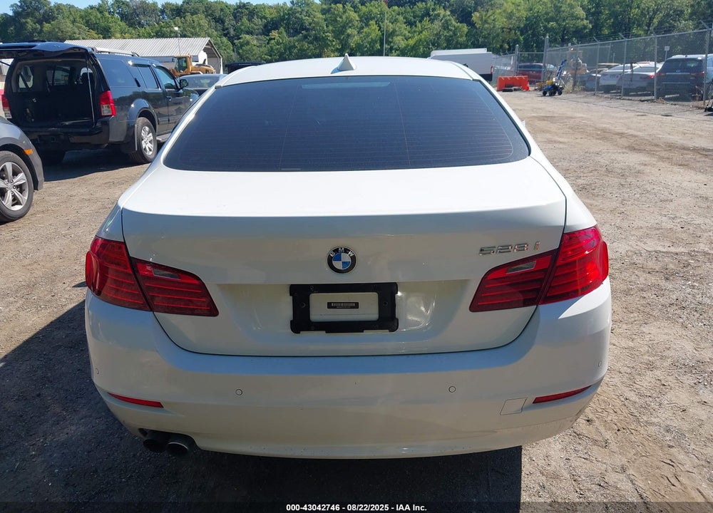 2015 BMW 5 SERIES VIN: WBA5A5C57FD515597