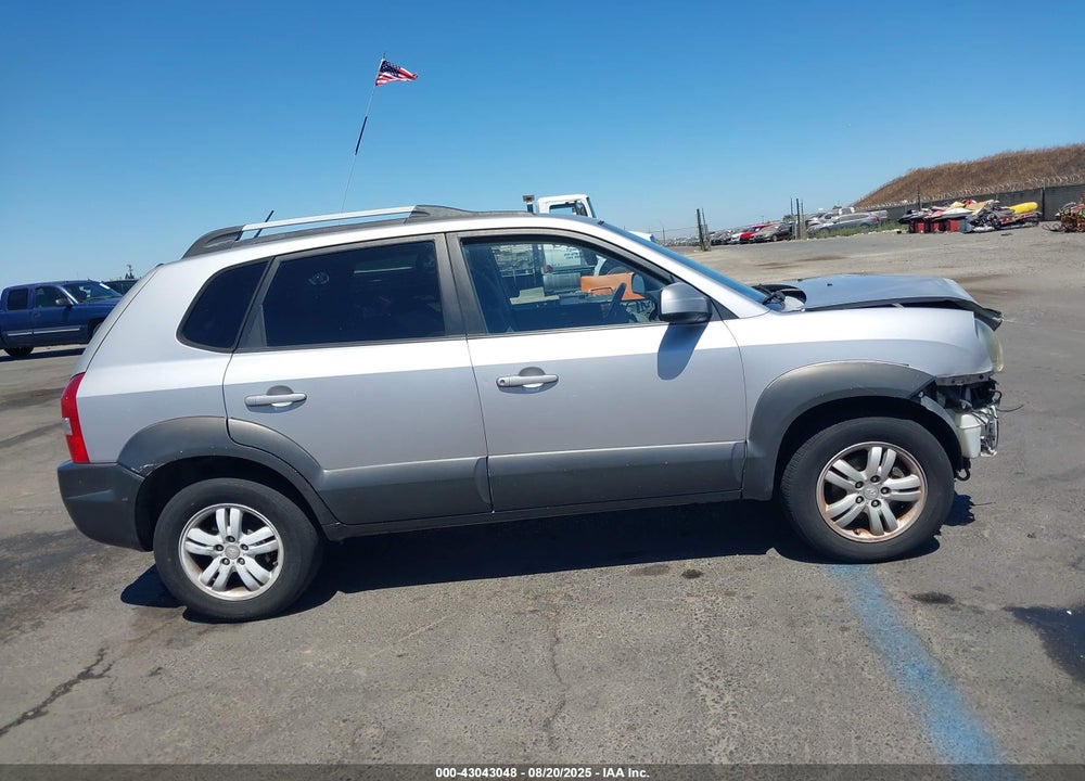 2006 HYUNDAI TUCSON GLS/LIMITED VIN: KM8JN72D96U268458