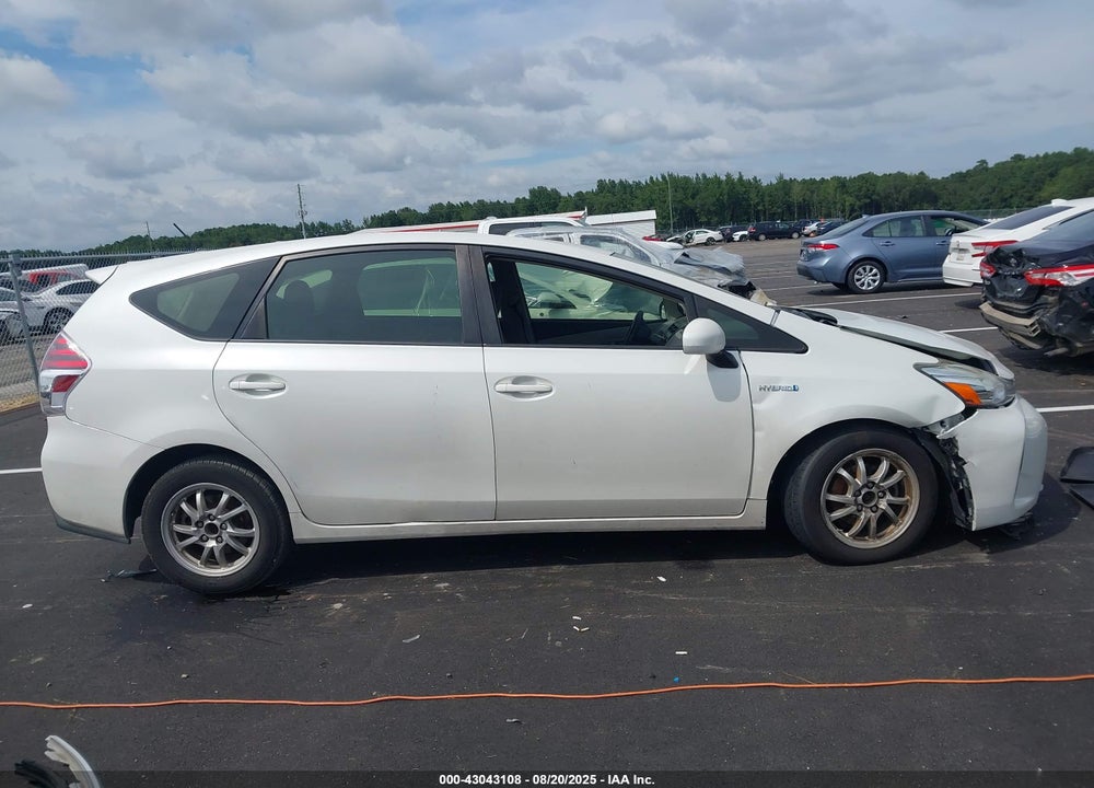 2015 TOYOTA PRIUS V VIN: JTDZN3EU6FJ018432