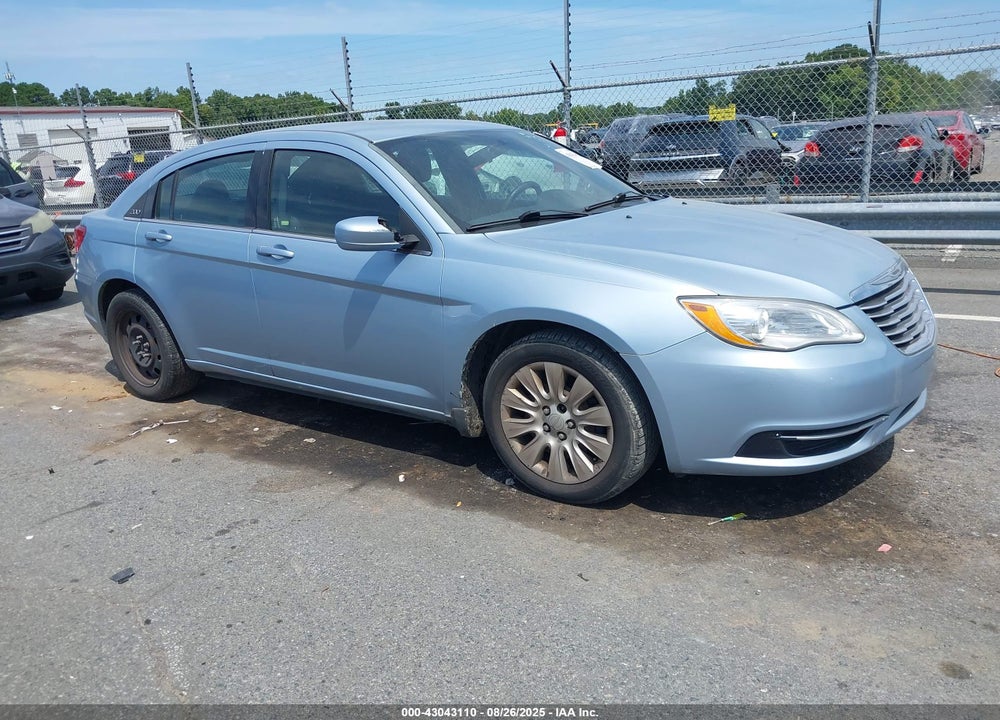 2014 CHRYSLER 200 LX VIN: 1C3CCBAB0EN123635
