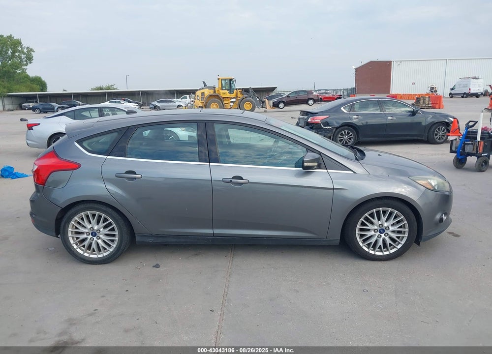 2014 FORD FOCUS VIN: 1FADP3N2XEL358730