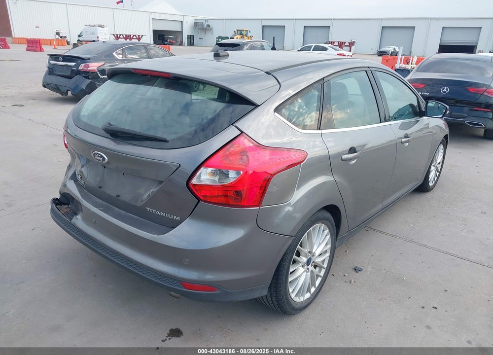 2014 FORD FOCUS VIN: 1FADP3N2XEL358730