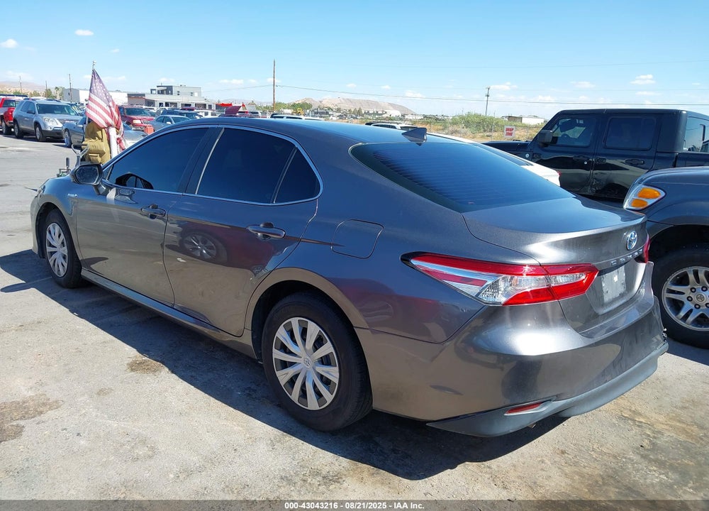 2020 TOYOTA CAMRY LE HYBRID VIN: 4T1C31AK1LU525815