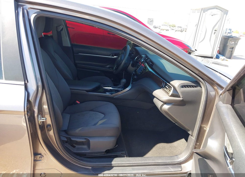 2020 TOYOTA CAMRY LE HYBRID VIN: 4T1C31AK1LU525815