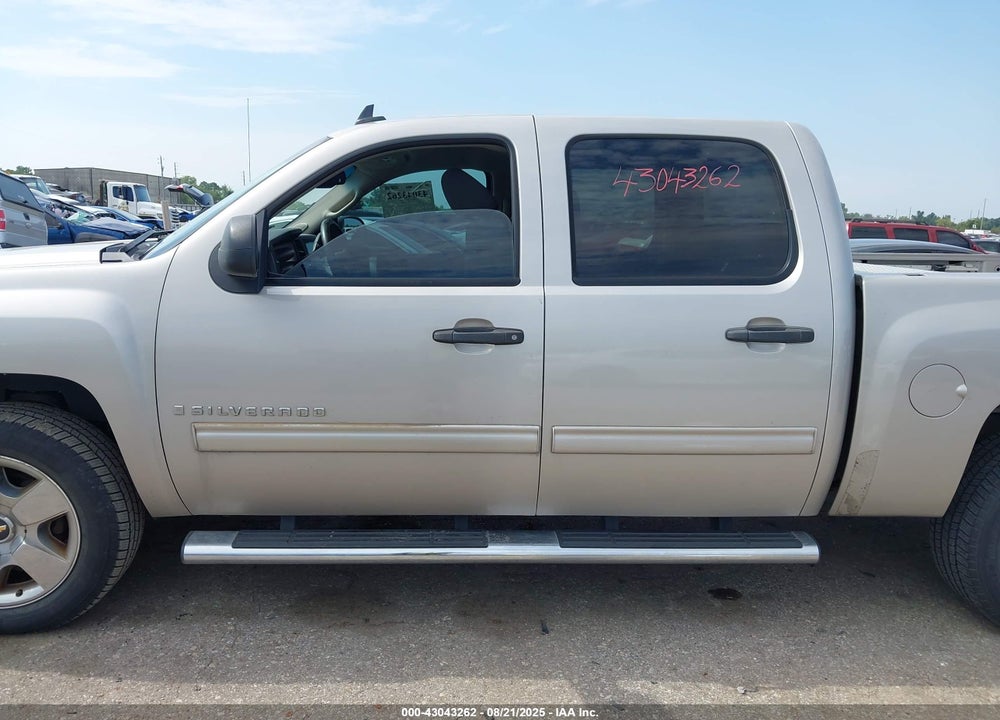 2009 CHEVROLET SILVERADO 1500 LT VIN: 3GCEC23099G116021