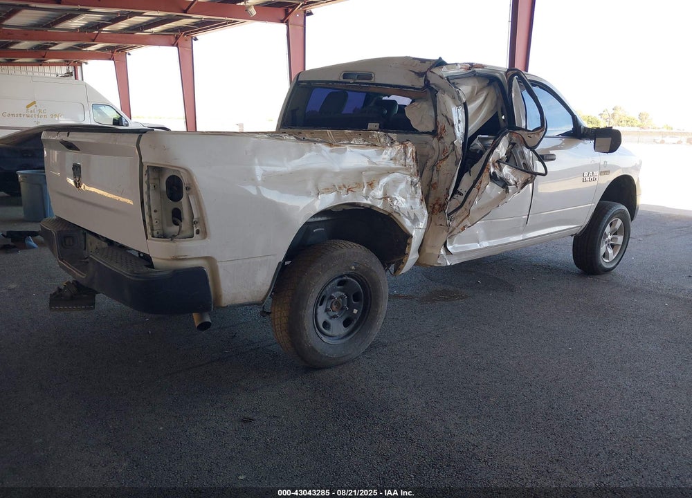 2016 RAM 1500 VIN: 1C6RR6KMXGS274585