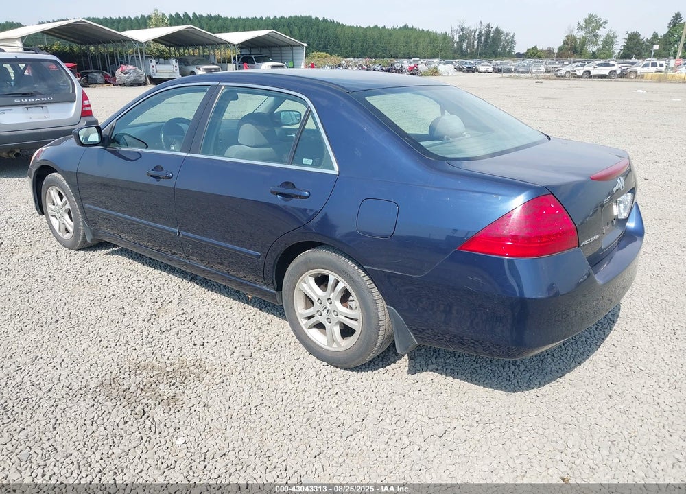 2007 HONDA ACCORD VIN: JHMCM563X7C022854
