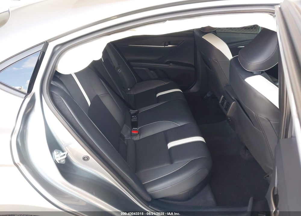 2025 TOYOTA CAMRY VIN: 4T1DAACK3SU609558