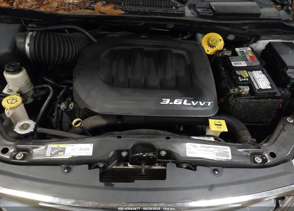2016 CHRYSLER TOWN & COUNTRY VIN: 2C4RC1BG8GR288932
