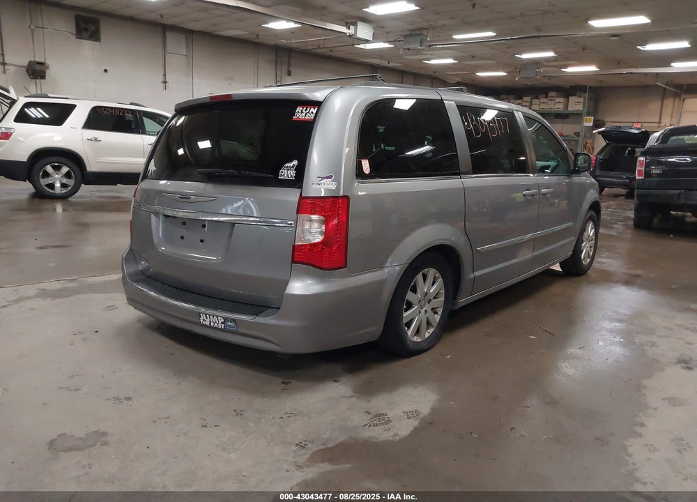 2016 CHRYSLER TOWN & COUNTRY VIN: 2C4RC1BG8GR288932