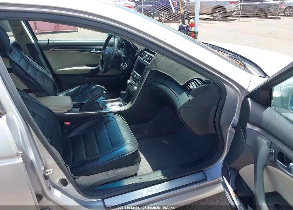 2008 ACURA TL TYPE S VIN: 19UUA76558A019919