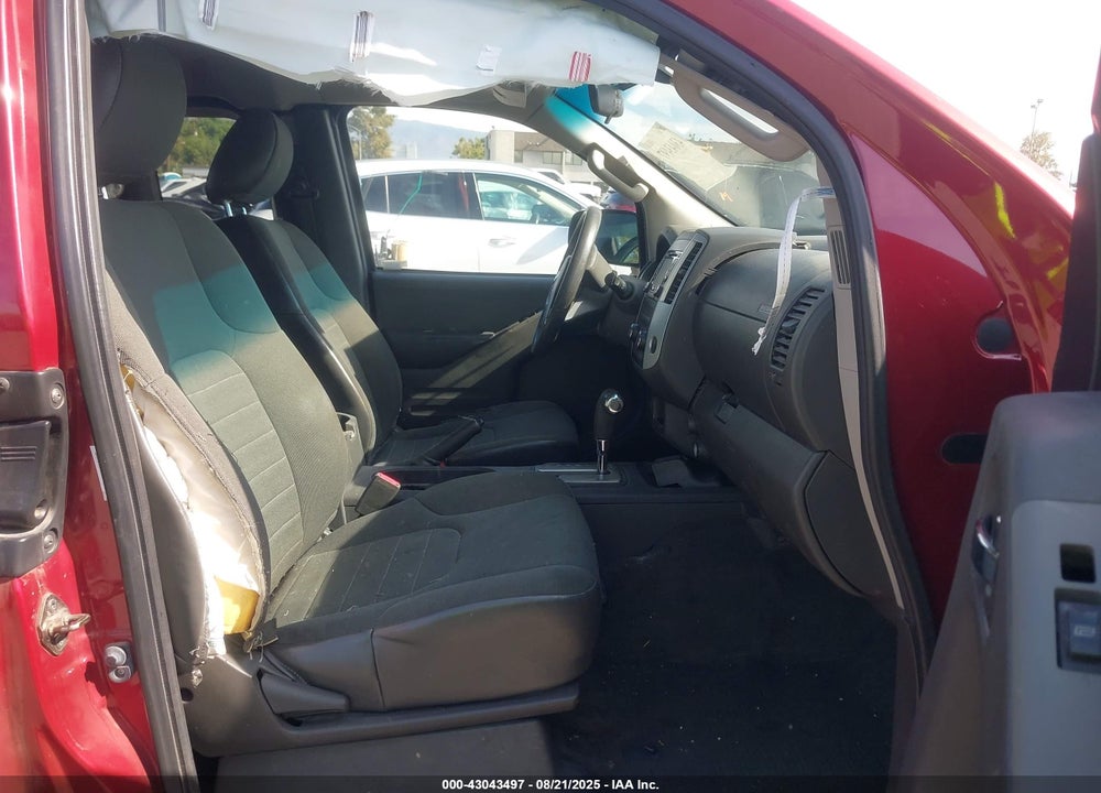 2015 NISSAN FRONTIER VIN: 1N6BD0CT1FN739857