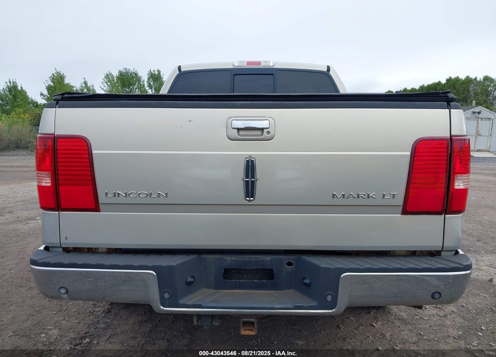 2006 LINCOLN MARK LT VIN: 5LTPW18556FJ20768
