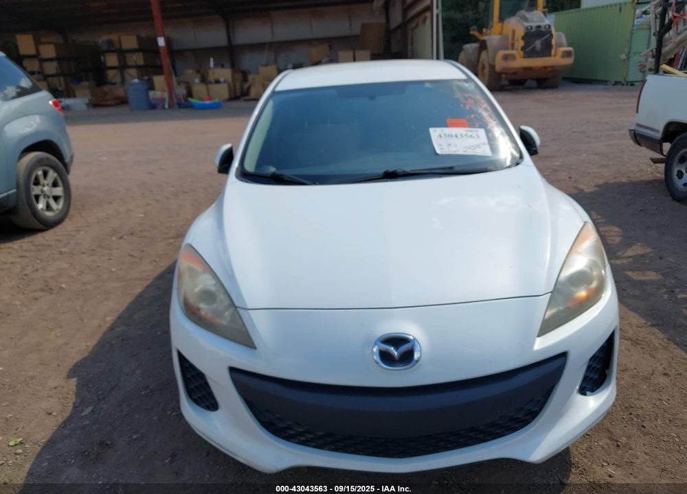 2013 MAZDA 3 VIN: JM1BL1TF2D1825690