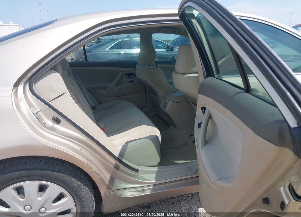 2009 TOYOTA CAMRY VIN: 4T1BE46K89U412985