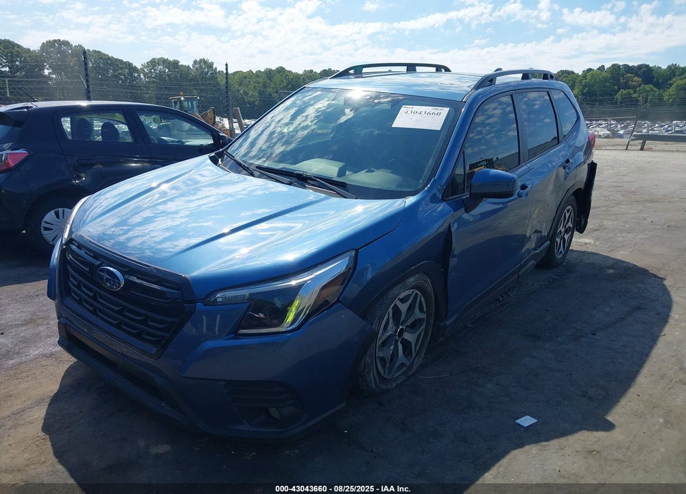 2022 SUBARU FORESTER VIN: JF2SKAEC9NH458819