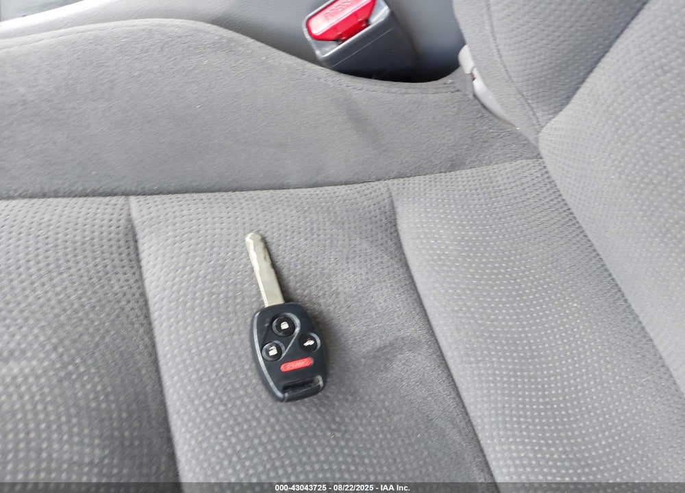 2008 HONDA ACCORD VIN: 1HGCP26758A157412