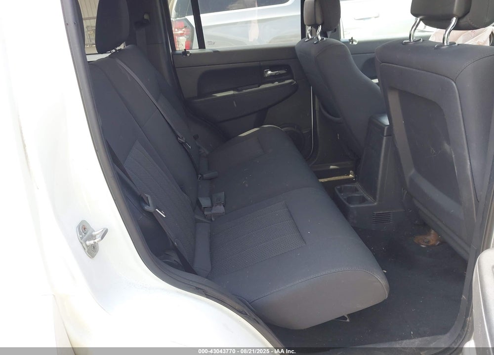 2011 JEEP LIBERTY VIN: 1J4PN2GK7BW530320