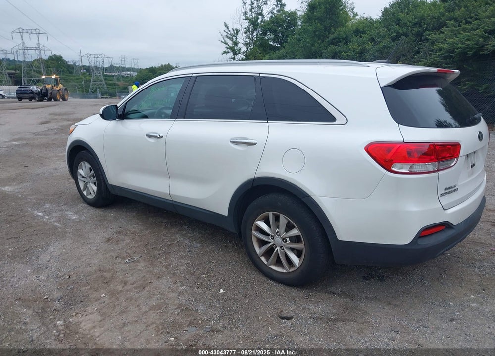 2017 KIA SORENTO 3.3L LX VIN: 5XYPGDA50HG199276