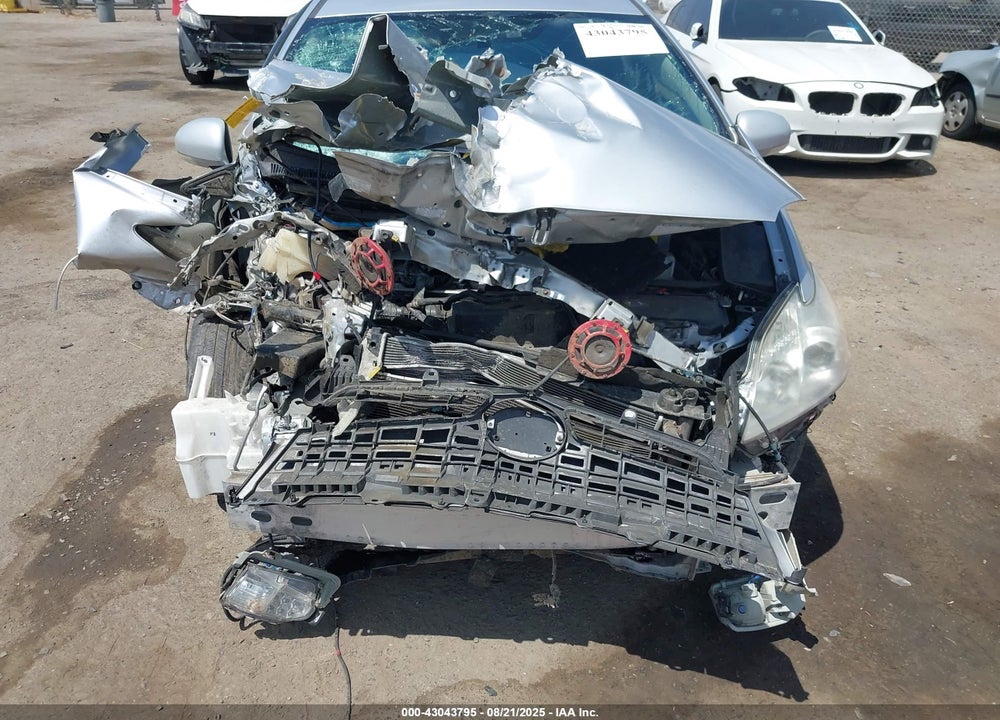 2013 TOYOTA PRIUS VIN: JTDKN3DU4D5622070