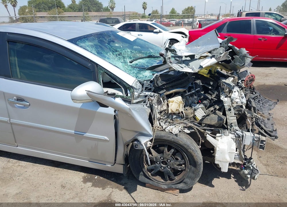 2013 TOYOTA PRIUS VIN: JTDKN3DU4D5622070