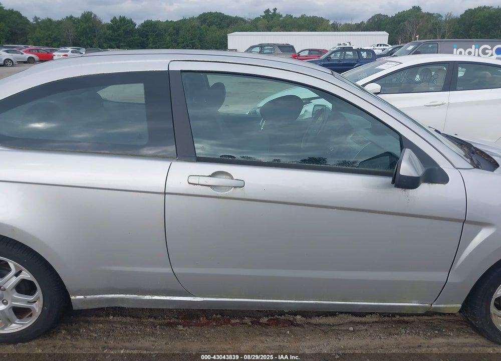 2009 FORD FOCUS VIN: 1FAHP32N79W263529