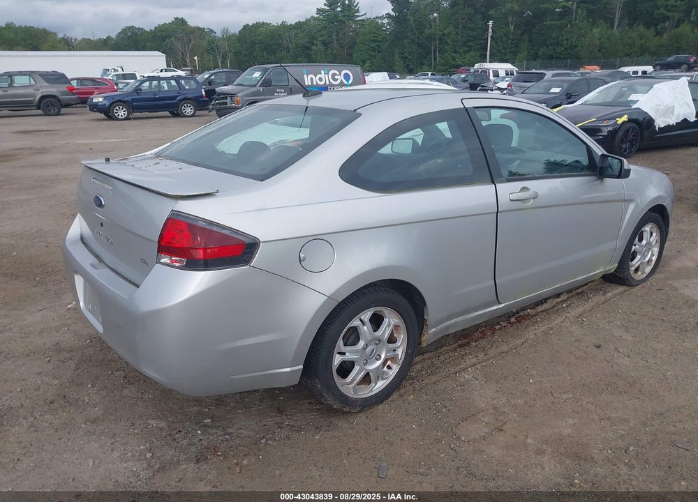 2009 FORD FOCUS VIN: 1FAHP32N79W263529