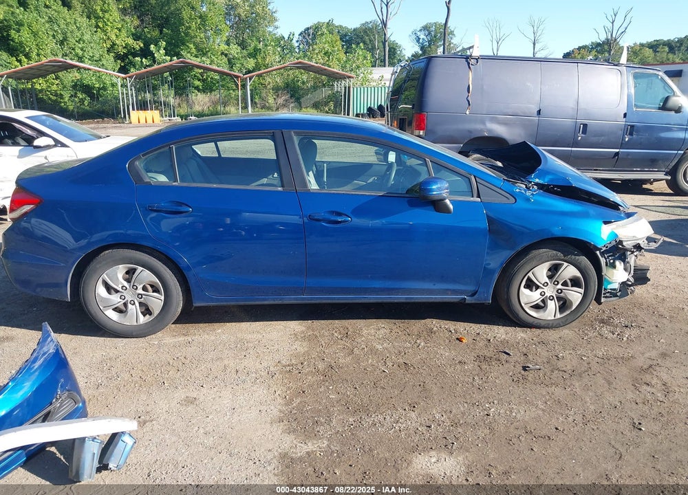 2014 HONDA CIVIC VIN: 2HGFB2F58EH556886