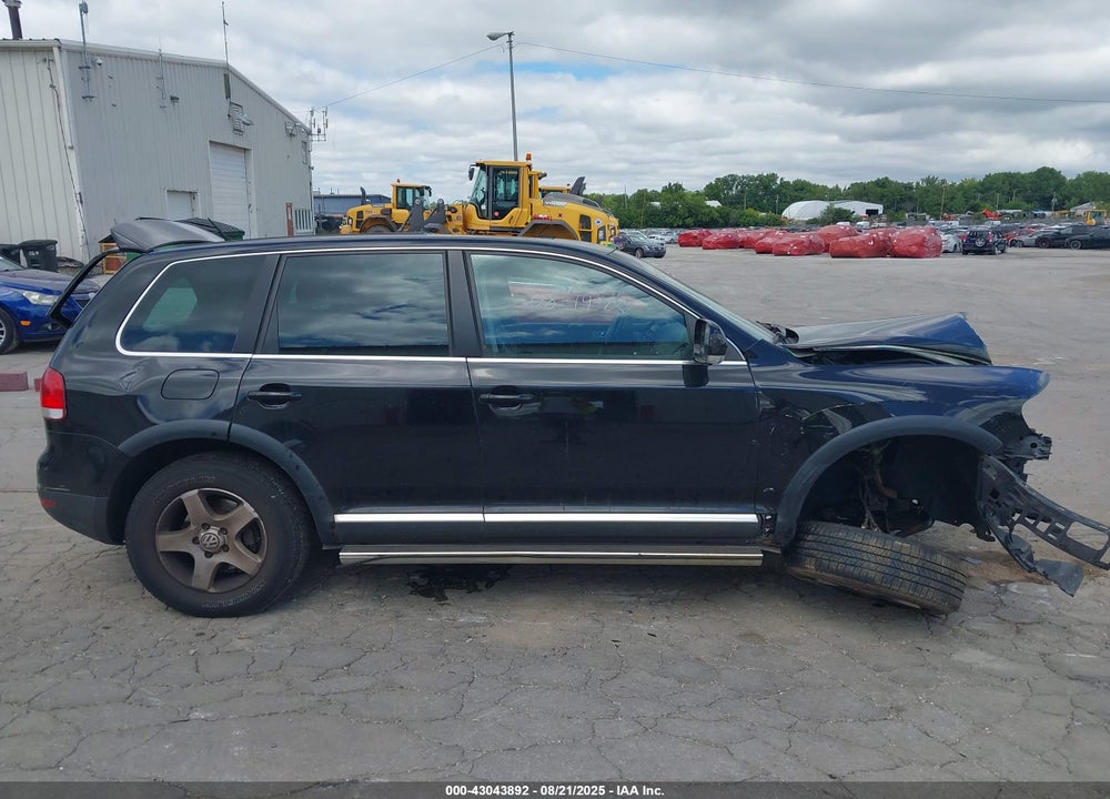 2006 VOLKSWAGEN TOUAREG VIN: WVGZG77LX6D021236