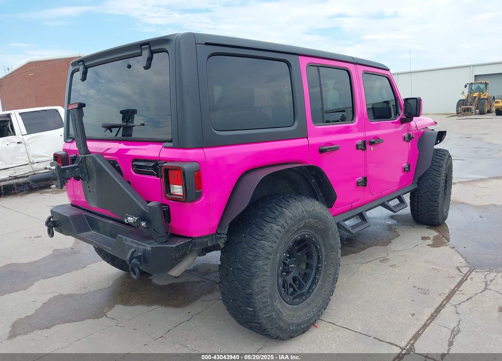 2020 JEEP WRANGLER UNLIMITED VIN: 1C4HJXDG3LW102863