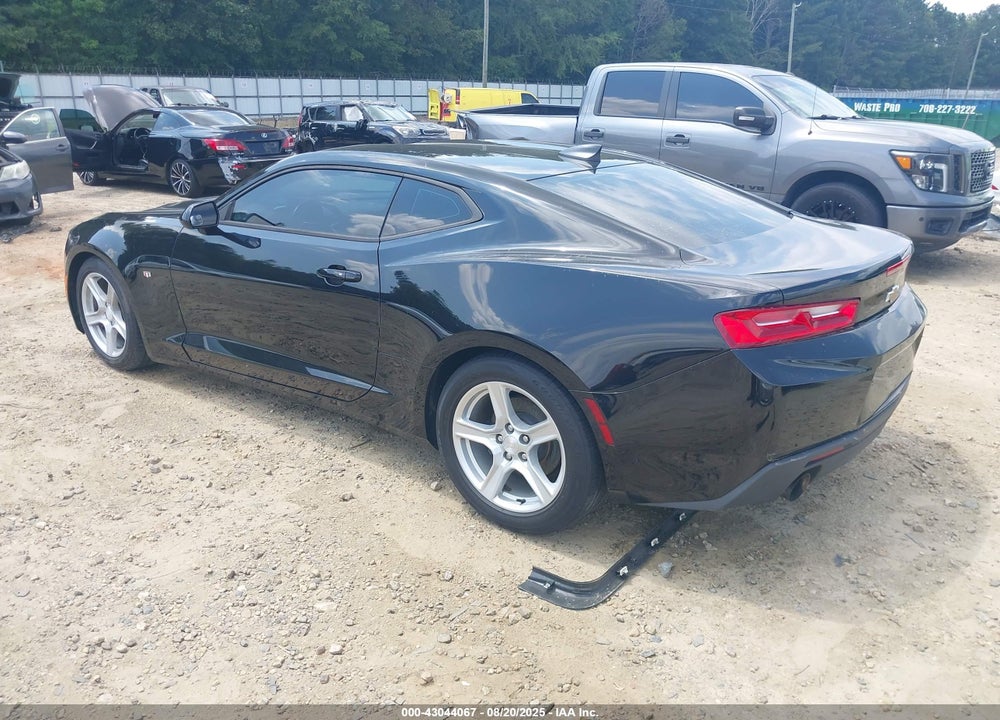 2017 CHEVROLET CAMARO VIN: 1G1FB1RX4H0151180