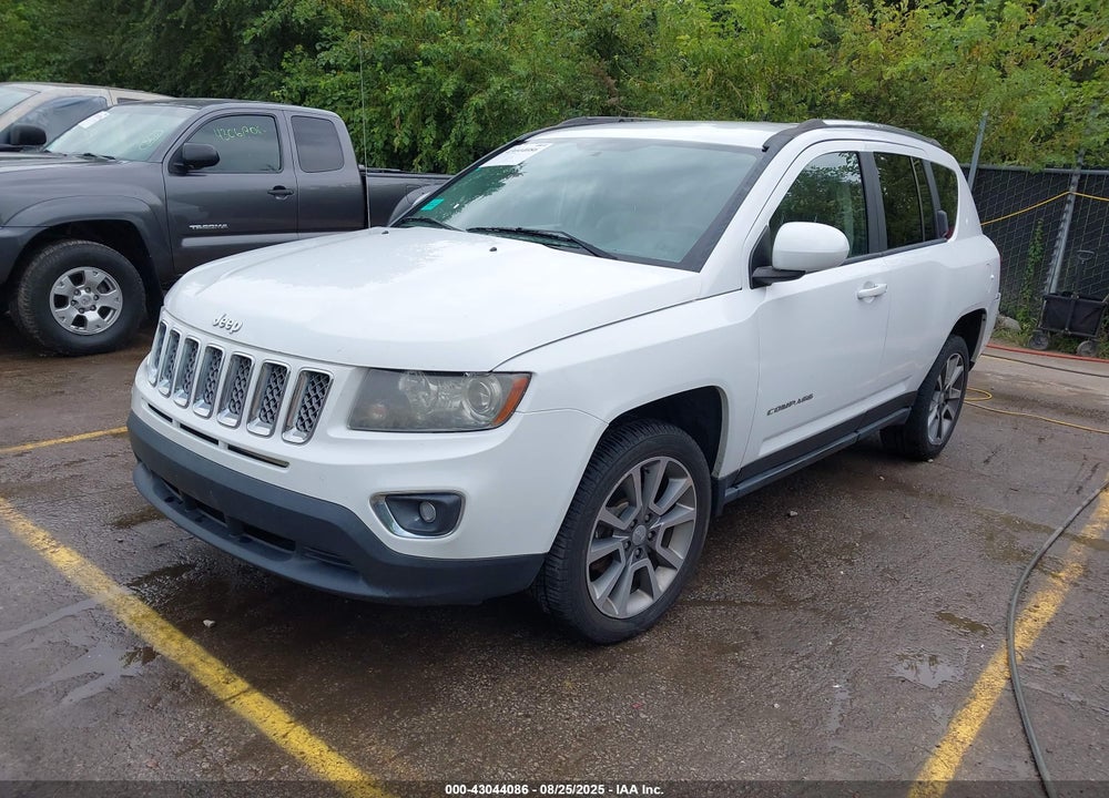 2014 JEEP COMPASS VIN: 1C4NJCCB2ED749481