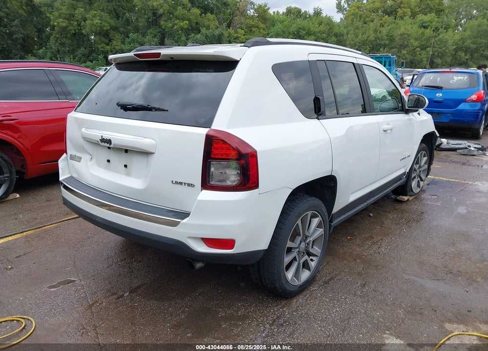 2014 JEEP COMPASS VIN: 1C4NJCCB2ED749481