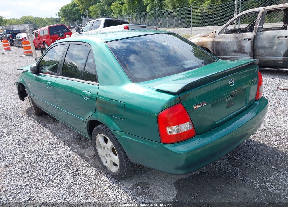 2000 MAZDA PROTEGE ES VIN: JM1BJ221XY0286460