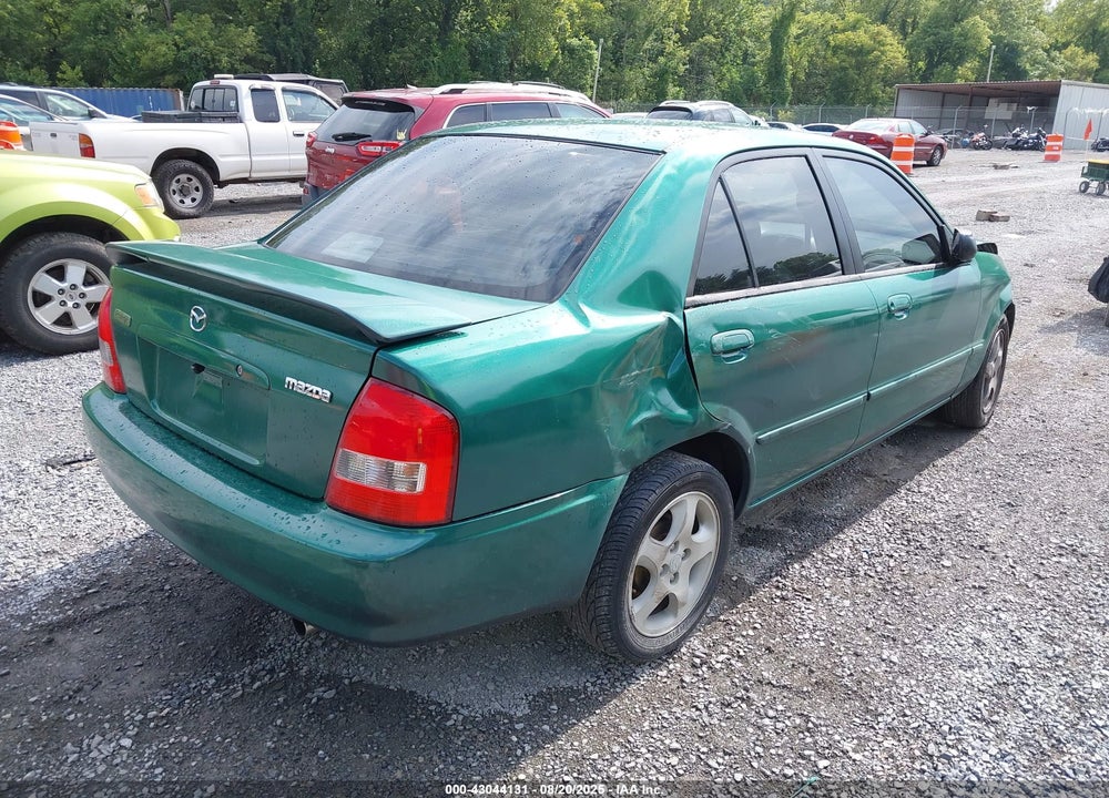 2000 MAZDA PROTEGE ES VIN: JM1BJ221XY0286460
