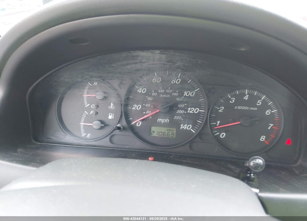 2000 MAZDA PROTEGE ES VIN: JM1BJ221XY0286460